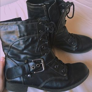 Black Leather Combat Boots👢